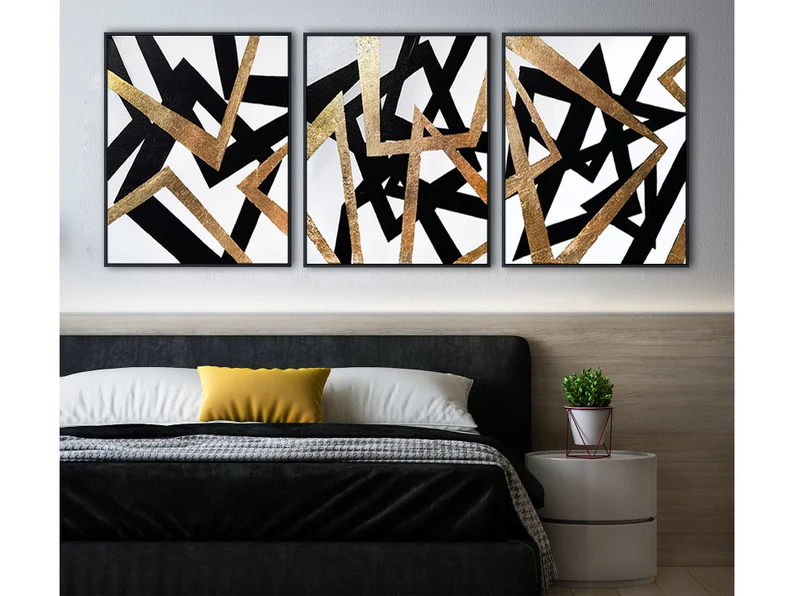 Твір «Gold Leaf Abstract Tryptych Art» (авт. - Олексій Жуков), 2021