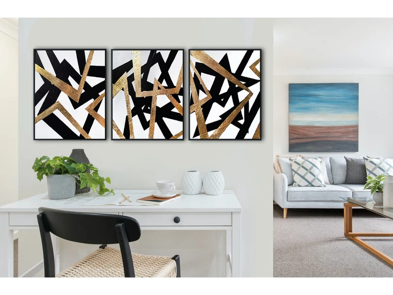 Твір «Gold Leaf Abstract Tryptych Art» (авт. - Олексій Жуков), 2021